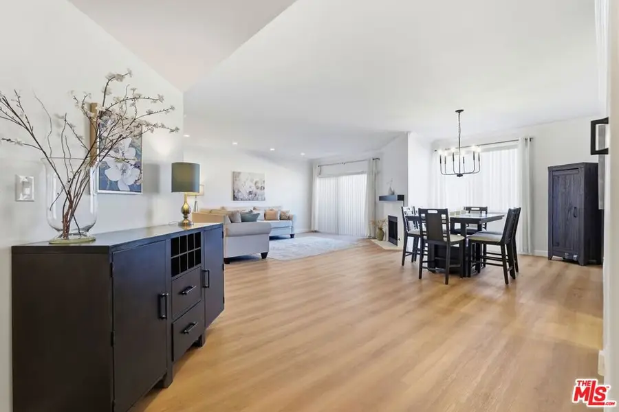 828 S Bedford Street #202, Los Angeles, CA 90035 - #3