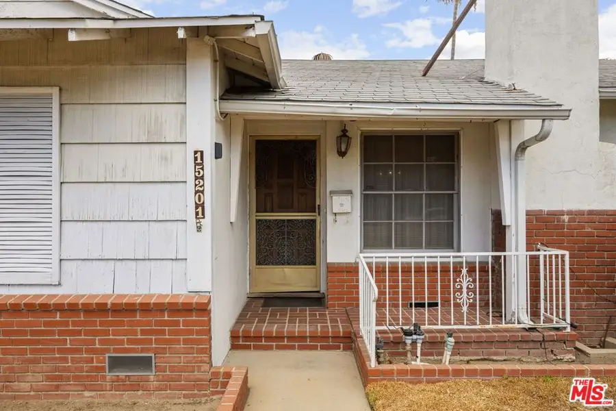 15201 Devonshire Street, Mission Hills, CA 91345 - #3