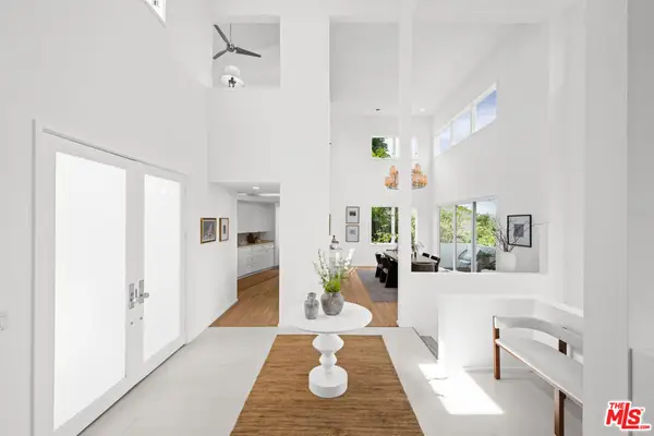 6969 Woodrow Wilson Drive, Los Angeles, CA 90068