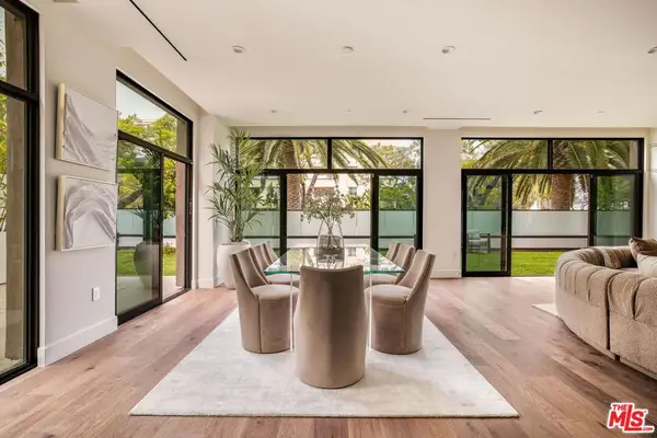 425 N Palm Drive #103, Beverly Hills, CA 90210