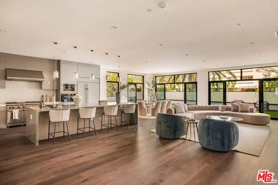 425 N Palm Drive #103, Beverly Hills, CA 90210 - #3