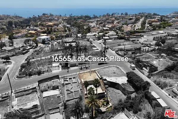 16565 Las Casas Place, Pacific Palisades, CA 90272