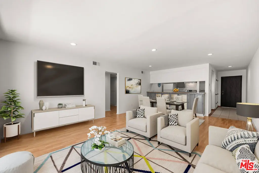 444 S Gramercy Place #10, Los Angeles, CA 90020 - #1