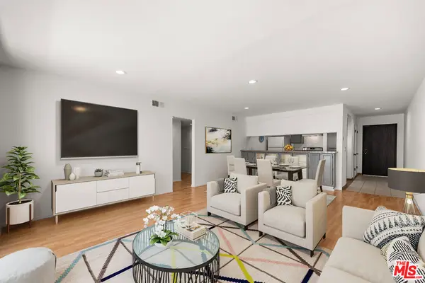 444 S Gramercy Place #10, Los Angeles, CA 90020