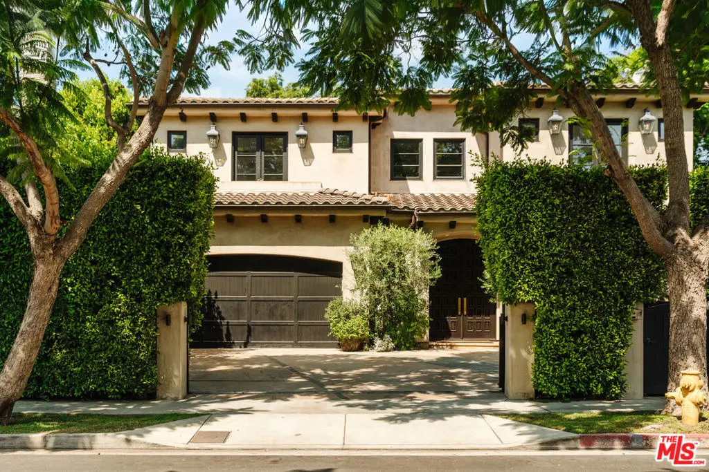 11432 Aqua Vista Street, Studio City, CA 91604 - #1
