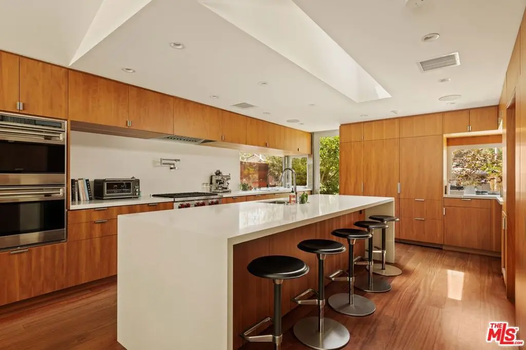 840 Leonard Road, Los Angeles, CA 90049 - #1