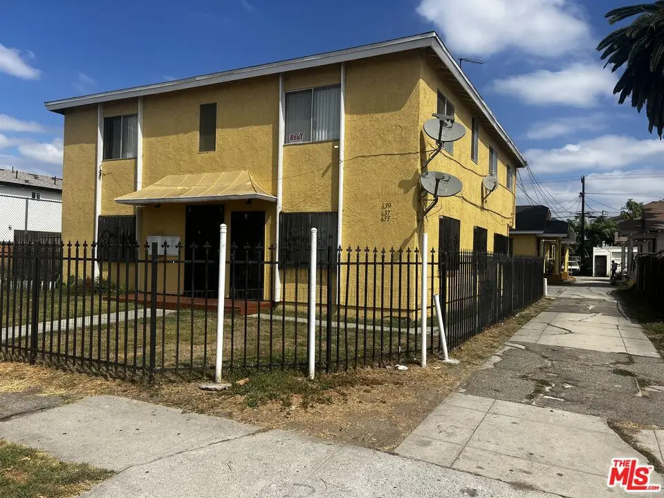 639 W 80th Street, Los Angeles, CA 90044 - #1