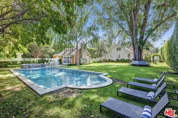 15235 Valley Vista Boulevard, Los Angeles, CA 91403
