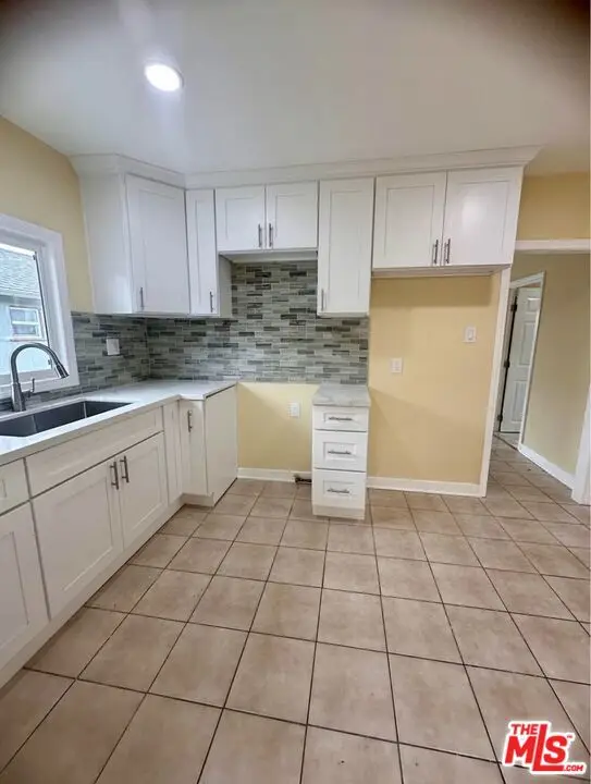 3533 E 8th Street, Los Angeles, CA 90023 - #3