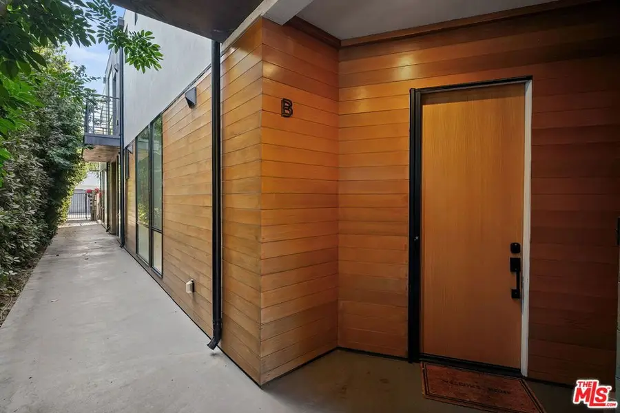 1927 18th Street #B, Santa Monica, CA 90404 - #3