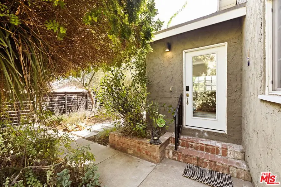 1211 N Avenue 54, Los Angeles, CA 90042 - #3