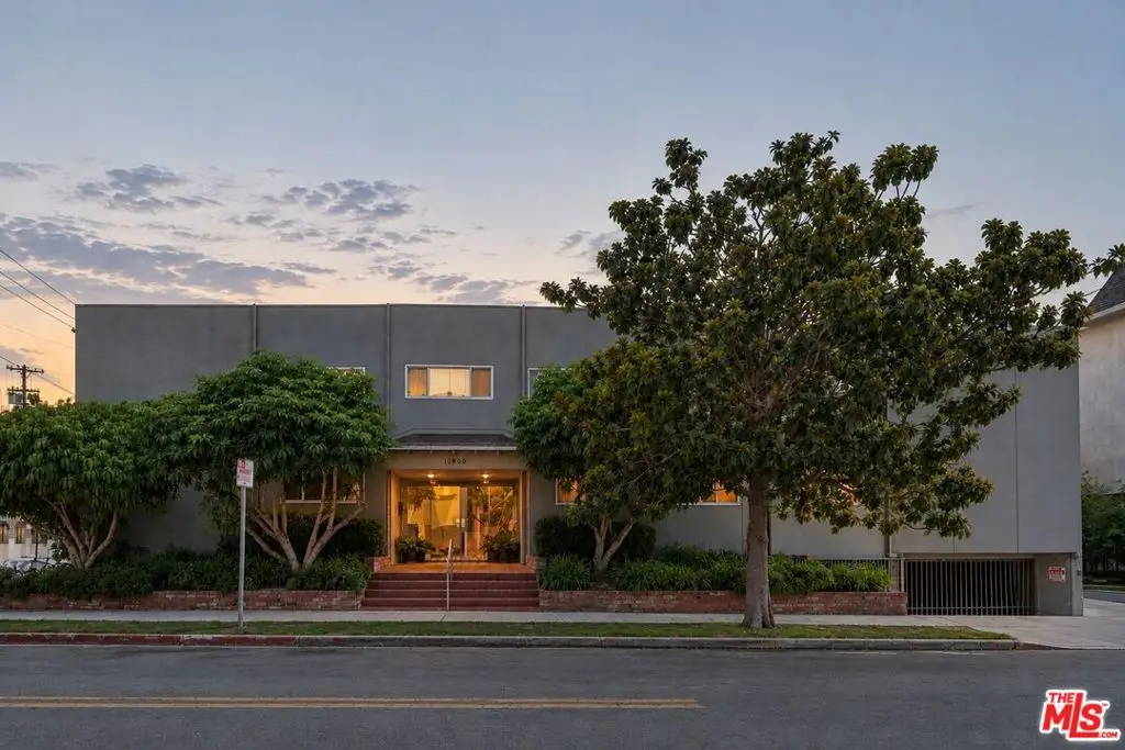 10600 Eastborne Avenue #9, Los Angeles, CA 90024 - #1