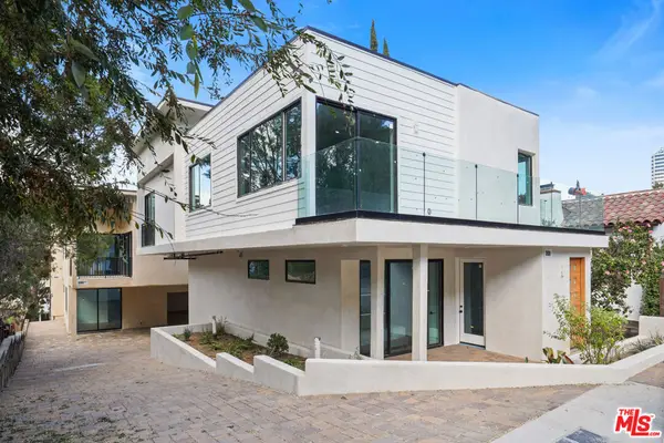 3688 Fredonia Drive, Los Angeles, CA 90068