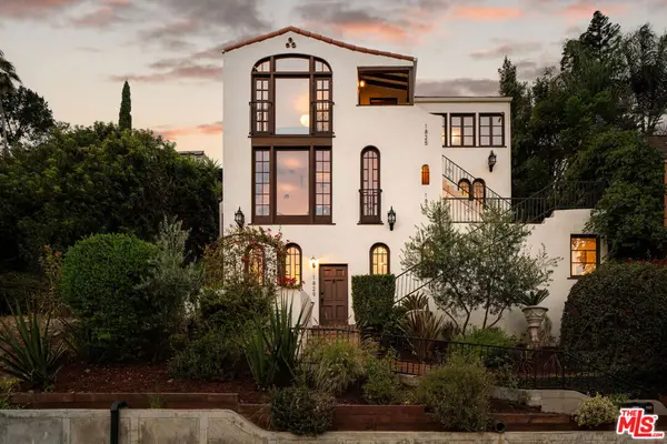 1825 Redesdale Avenue, Los Angeles, CA 90026