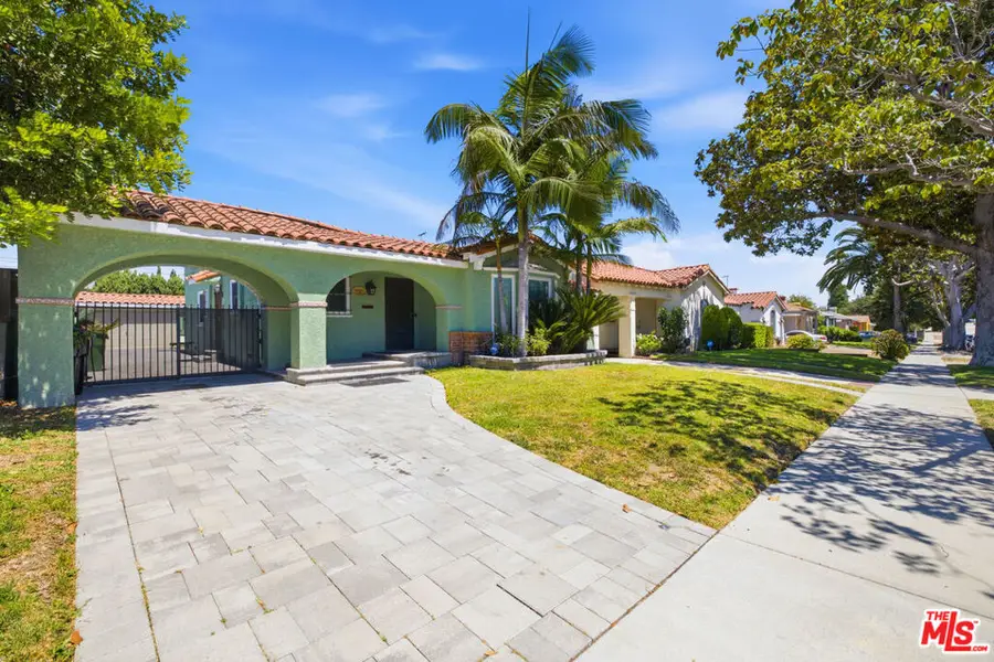 3237 W 74th Street, Los Angeles, CA 90043 - #2