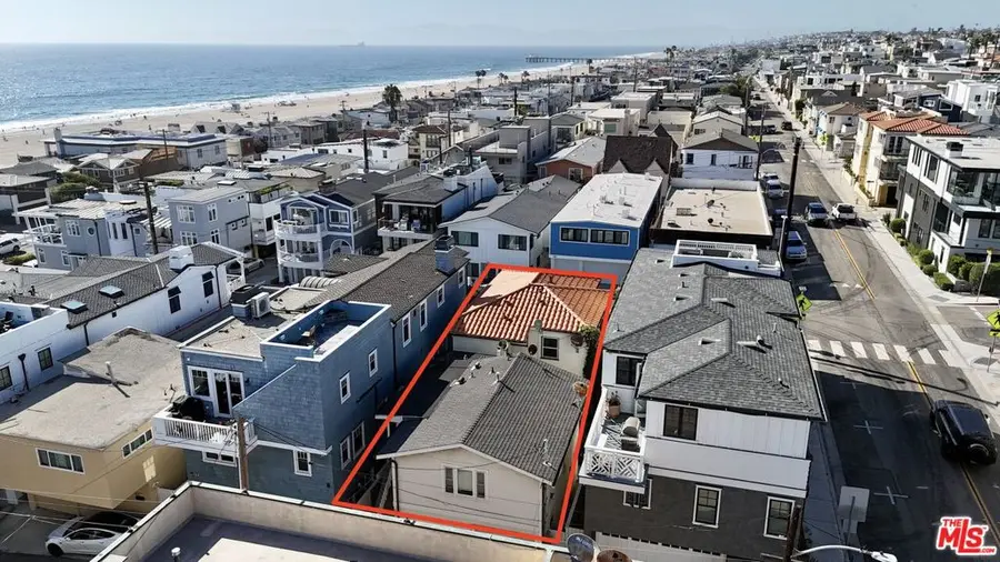 136 28th Street, Hermosa Beach, CA 90254 - #2