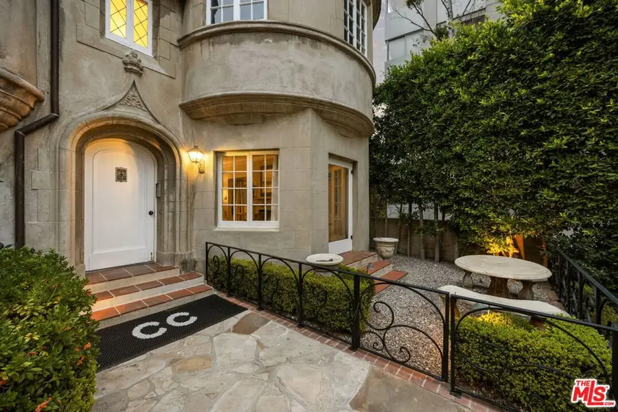 10341 Wilshire Boulevard, Los Angeles, CA 90024 - #2
