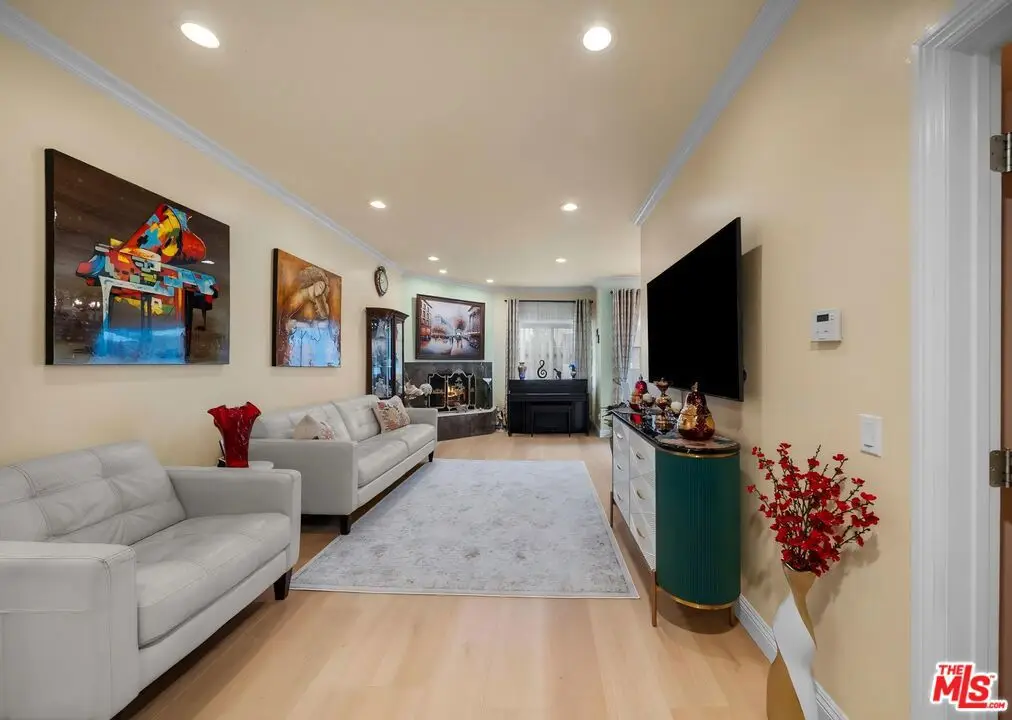 17914 Magnolia Boulevard #130, Encino, CA 91316 - #1