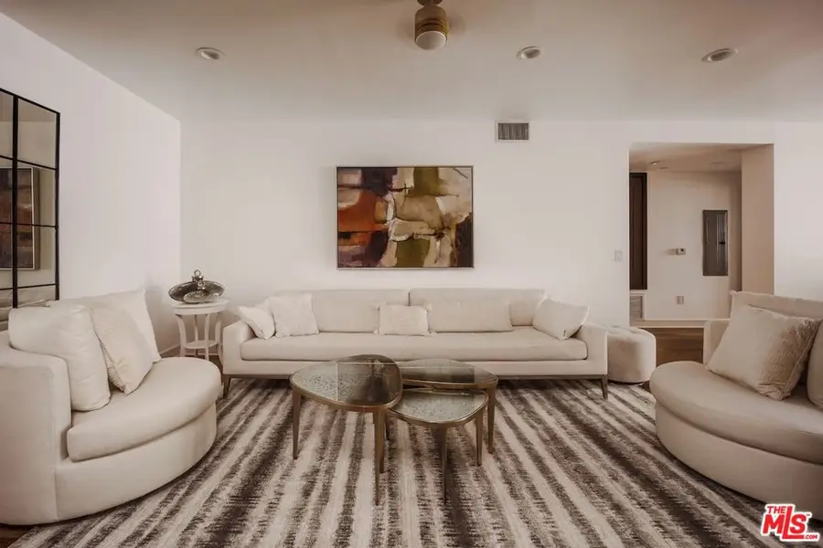 447 N Doheny Drive #104, Beverly Hills, CA 90210 - #3