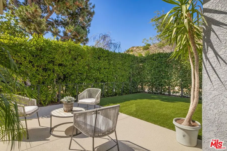 1736 Michael Lane, Pacific Palisades, CA 90272 - #2