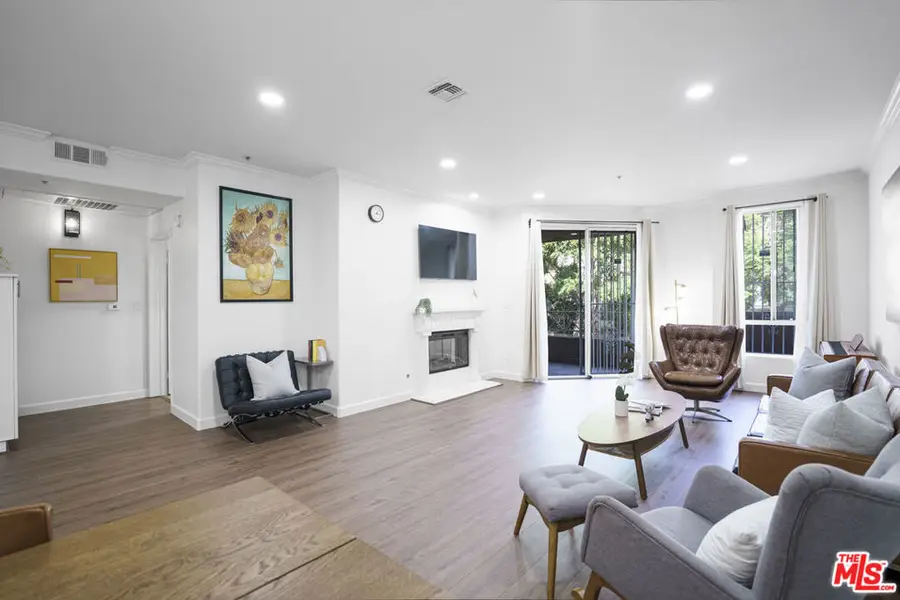 333 Westminster Avenue #104, Los Angeles, CA 90020 - #2