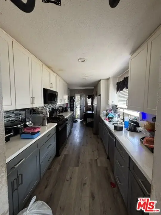 1537 E 84th Street, Los Angeles, CA 90001 - #2