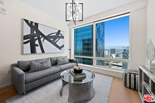 877 Francisco Street #2003, Los Angeles, CA 90017