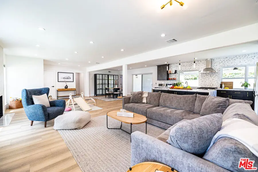 1485 Norwich Avenue, Thousand Oaks, CA 91360 - #3