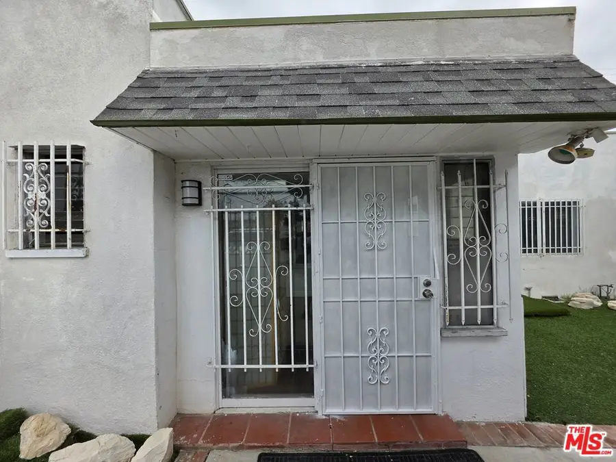 611 W 109th Street, Los Angeles, CA 90044 - #2