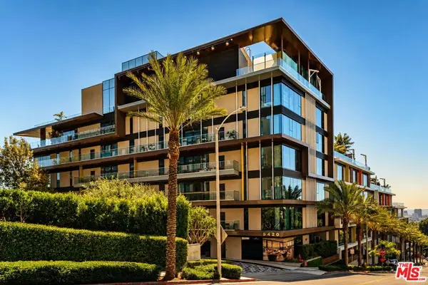 8420 W Sunset Boulevard #107, West Hollywood, CA 90069