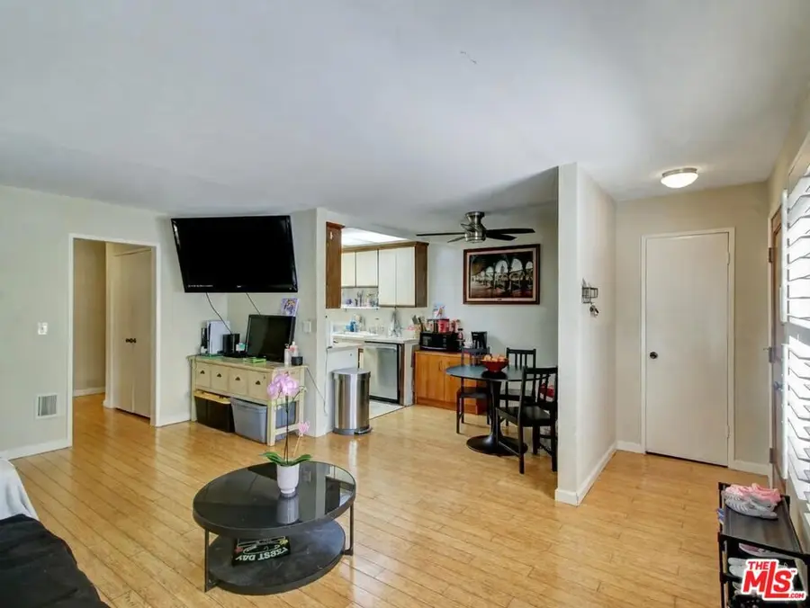 1520 Princeton Street #4, Santa Monica, CA 90404 - #3