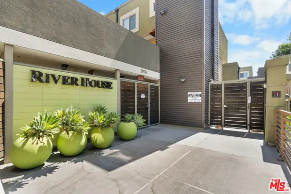 2980 Ripple Place #206, Los Angeles, CA 90039