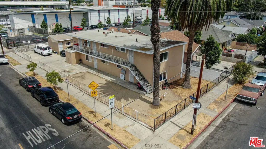 1401 E 46th Street, Los Angeles, CA 90011 - #1