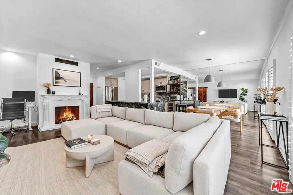 1221 N Kings Road #101, West Hollywood, CA 90069 - #1