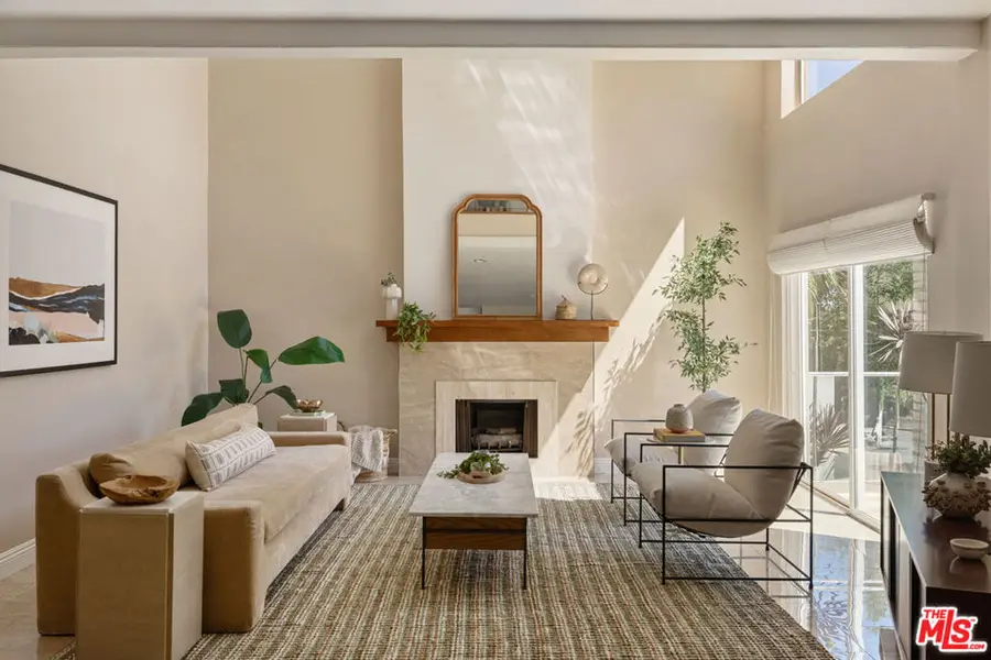 3751 Prestwick Drive, Los Angeles, CA 90027 - #3