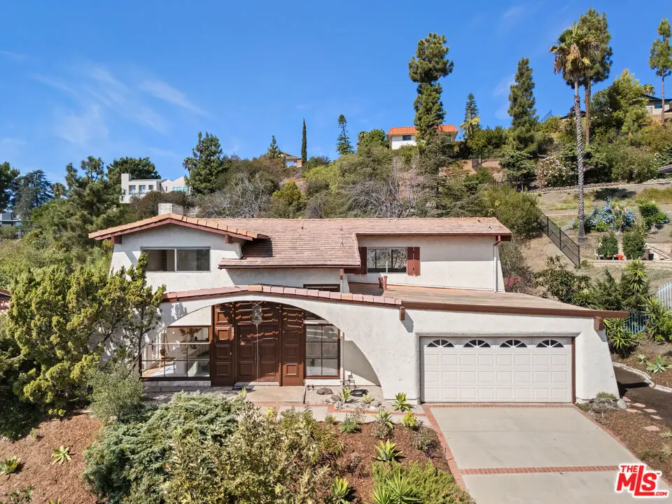2537 Cordelia Road, Los Angeles, CA 90049 - #1