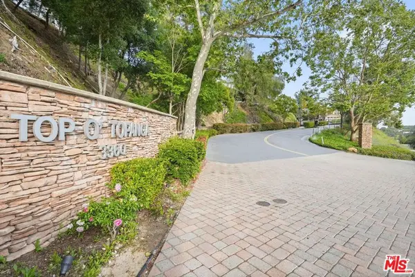 124 Pueblo Lane, Topanga, CA 90290