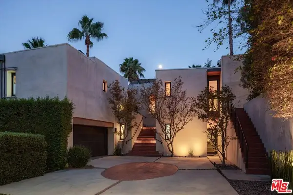 2165 Ponet Drive, Los Angeles, CA 90068