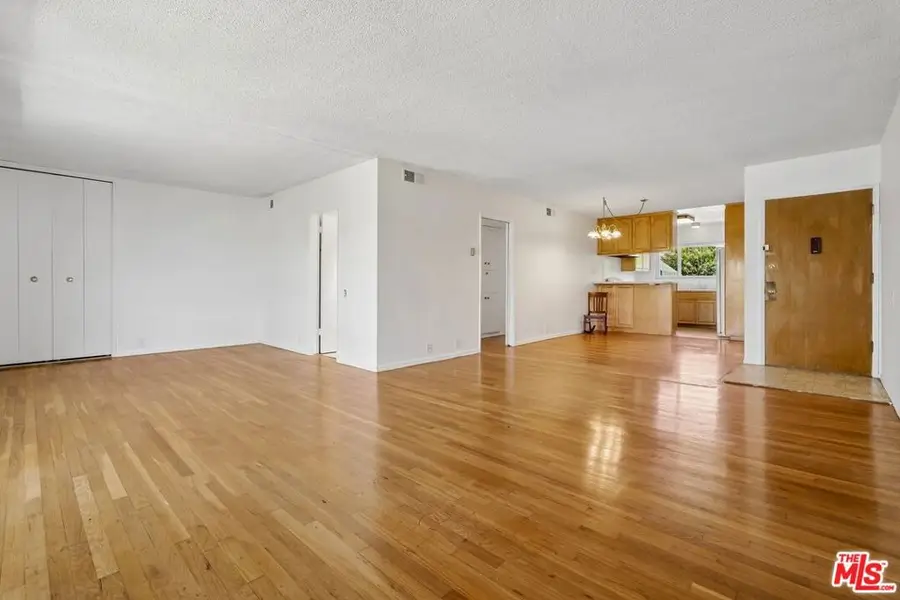 3200 S Sepulveda Boulevard #K36, Los Angeles, CA 90034 - #2