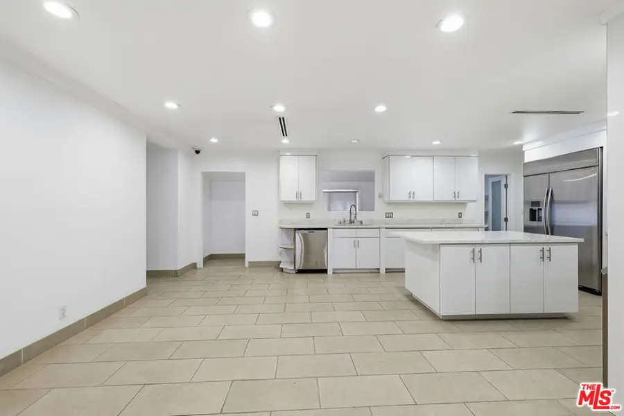 14755 Valleyheart Drive, Sherman Oaks, CA 91403 - #3