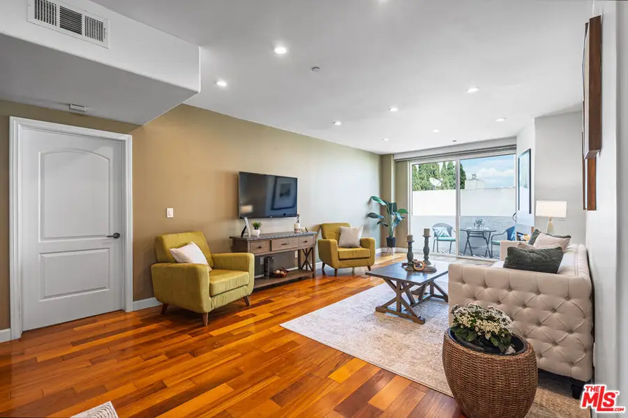 1540 Amherst Avenue #PH2, Los Angeles, CA 90025 - #2