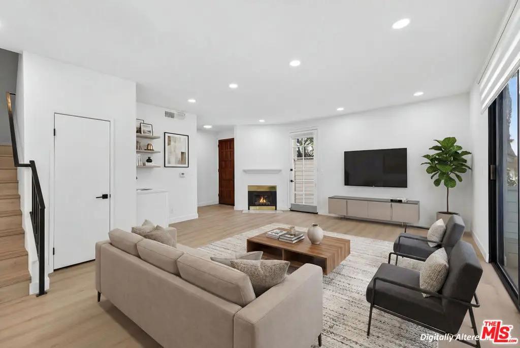 1754 11th Street #101, Santa Monica, CA 90404 - #1