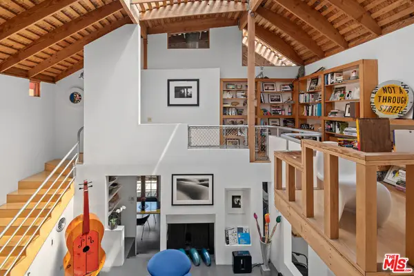 229 San Juan Avenue, Los Angeles, CA 90291