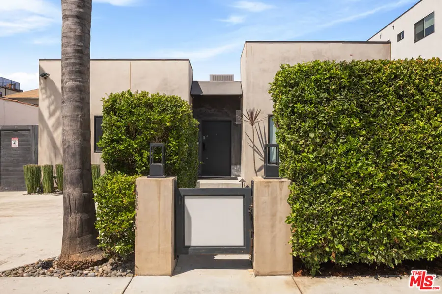 845 N Las Palmas Avenue, Los Angeles, CA 90038 - #2