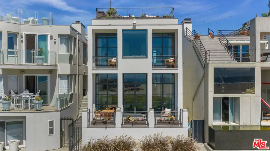 2311 Ocean Front Walk, Venice, CA 90291 - #2