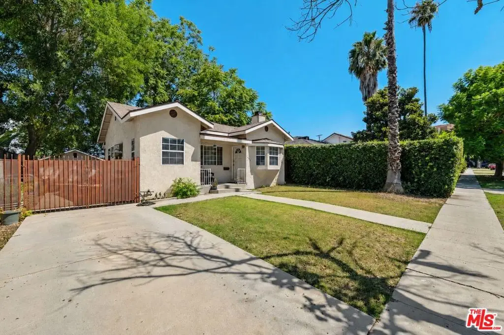4612 Saloma Avenue, Sherman Oaks, CA 91403 - #1