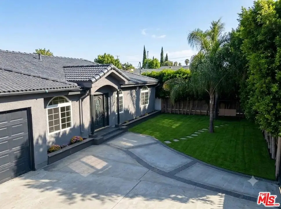 6742 Radford Avenue, North Hollywood, CA 91606 - #1