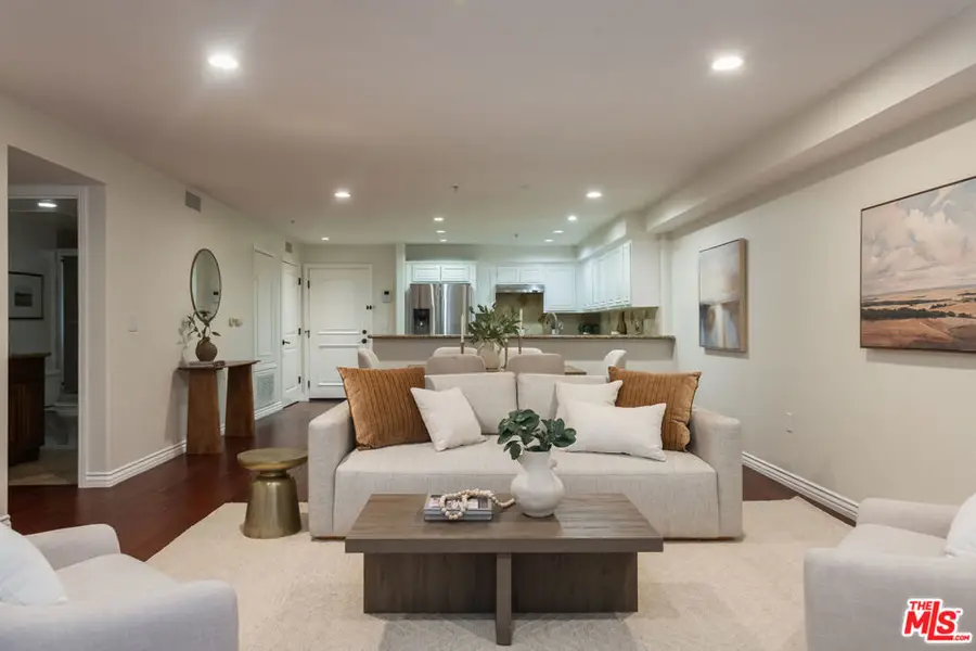4733 Elmwood Avenue #102, Los Angeles, CA 90004 - #2