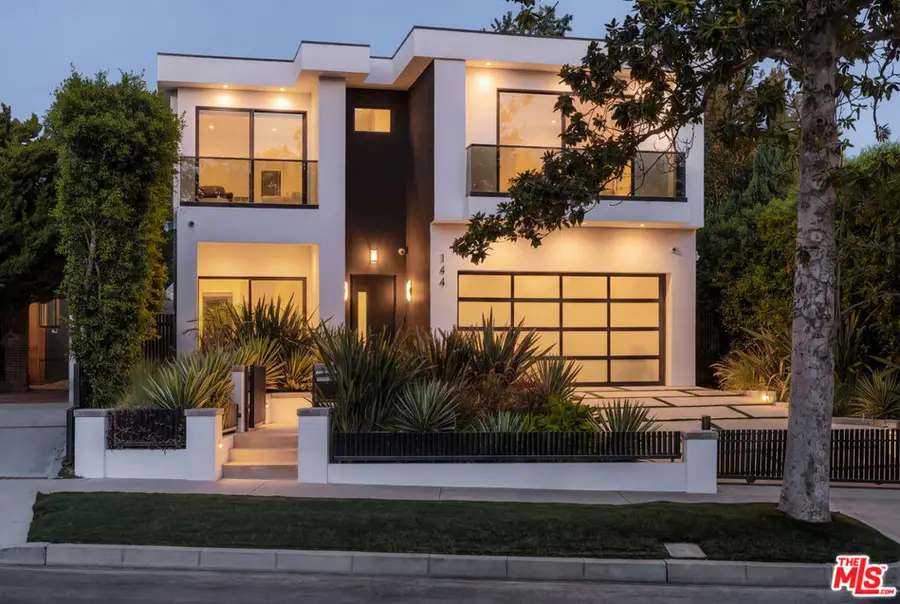 144 N Bowling Green Way, Los Angeles, CA 90049 - #2