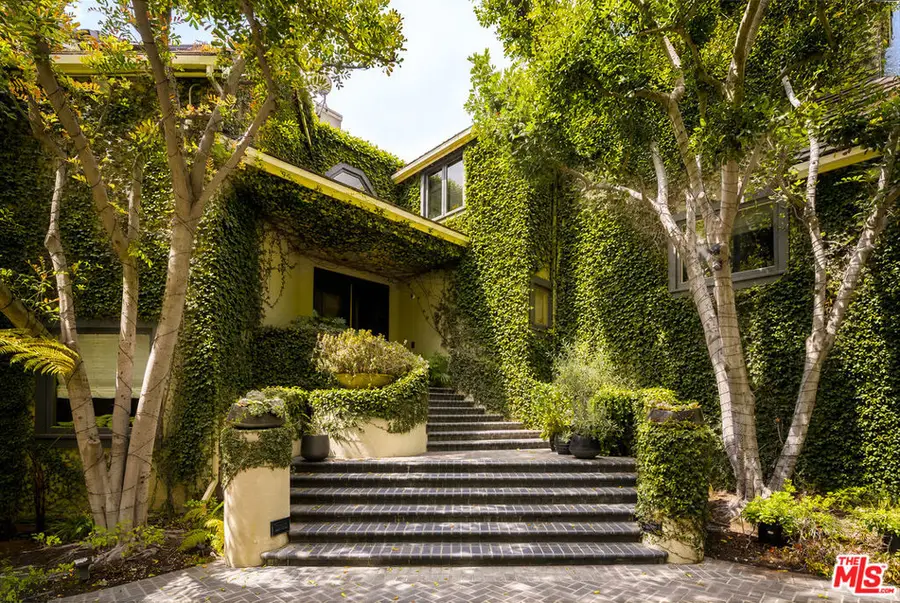 9910 Tower Lane, Los Angeles, CA 90210 - #3
